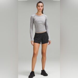 Hotty Hot Low Rise Lined Short 4” -EUC